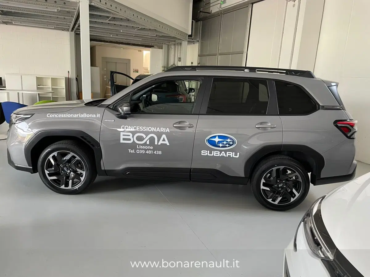 Subaru Forester nuova a Monza e Brianza (6)