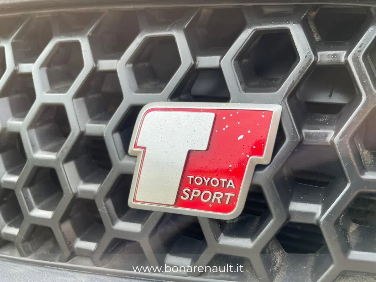Toyota Yaris usata a Monza e Brianza (8)