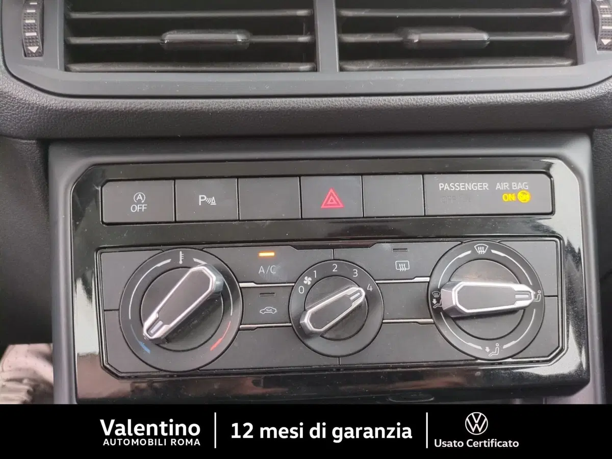 Volkswagen T-Cross usata a Roma (17)