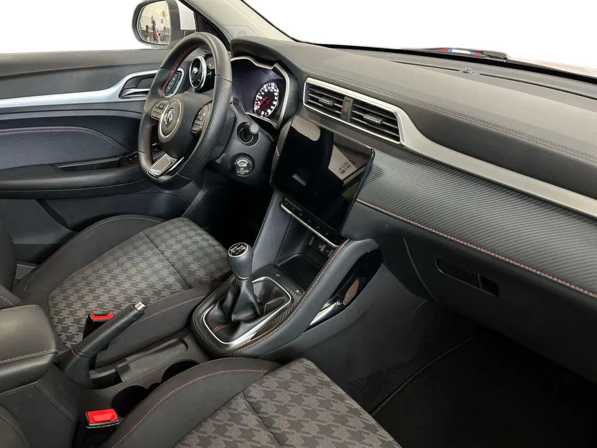 Mg ZS usata a Lecce (9)