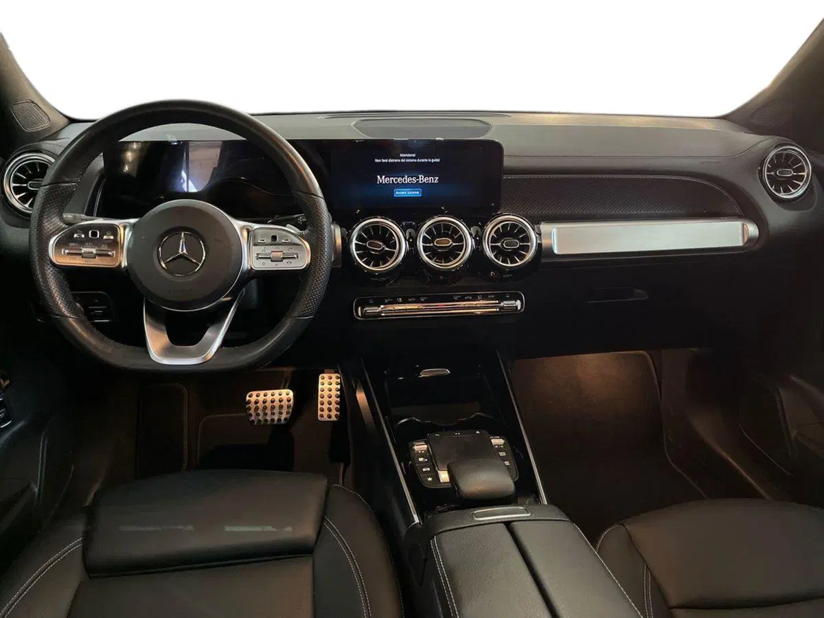 Mercedes-Benz GLB usata a Lecce (8)