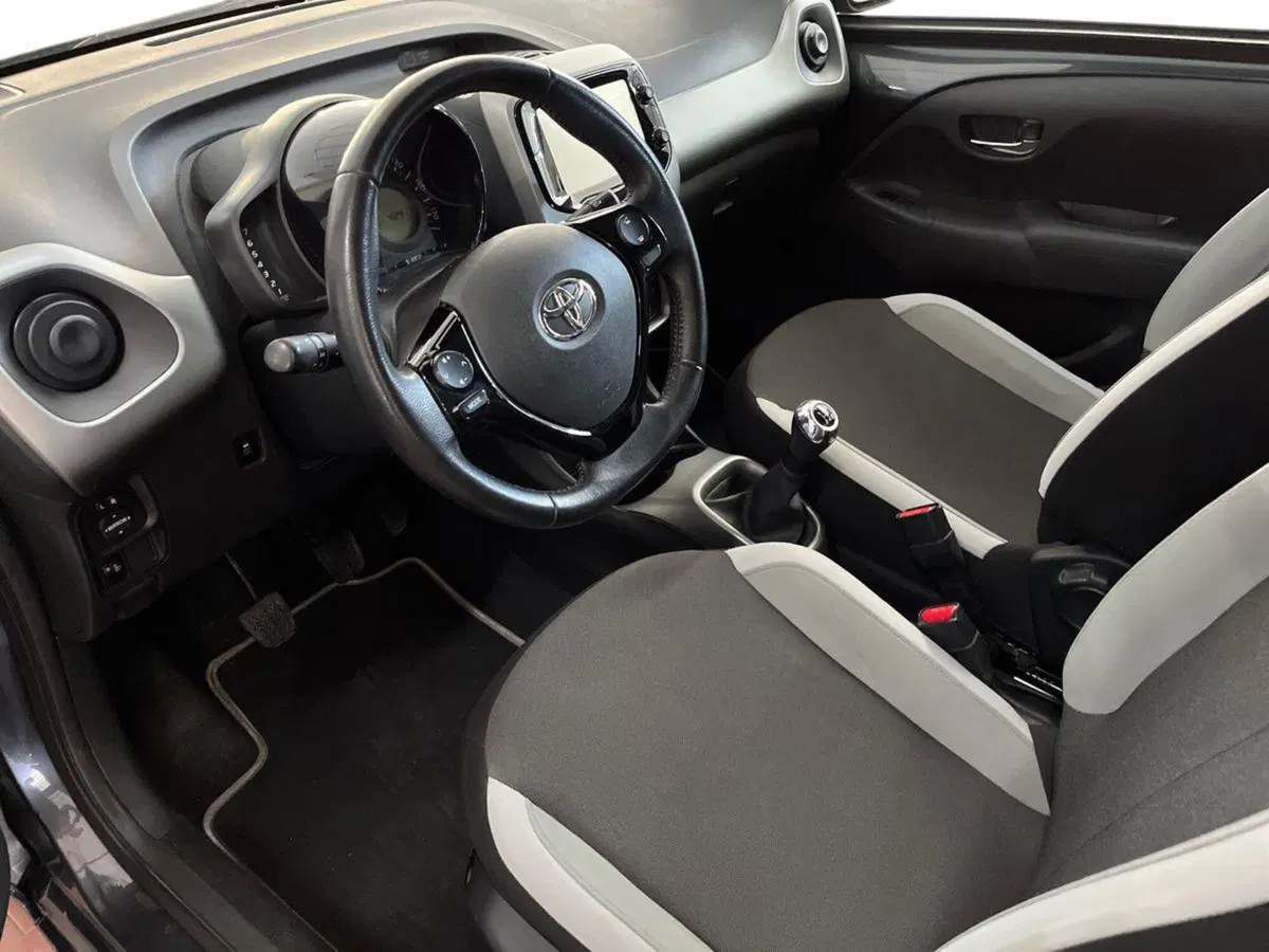 Toyota Aygo usata a Barletta-Andria-Trani (10)