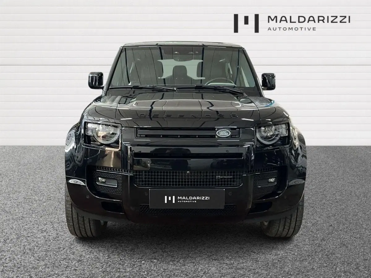Land Rover Defender usata a Bari (2)
