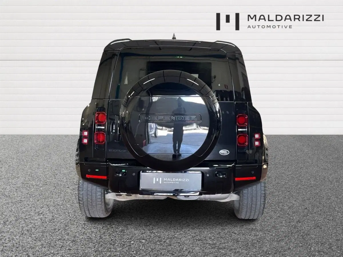 Land Rover Defender usata a Bari (3)