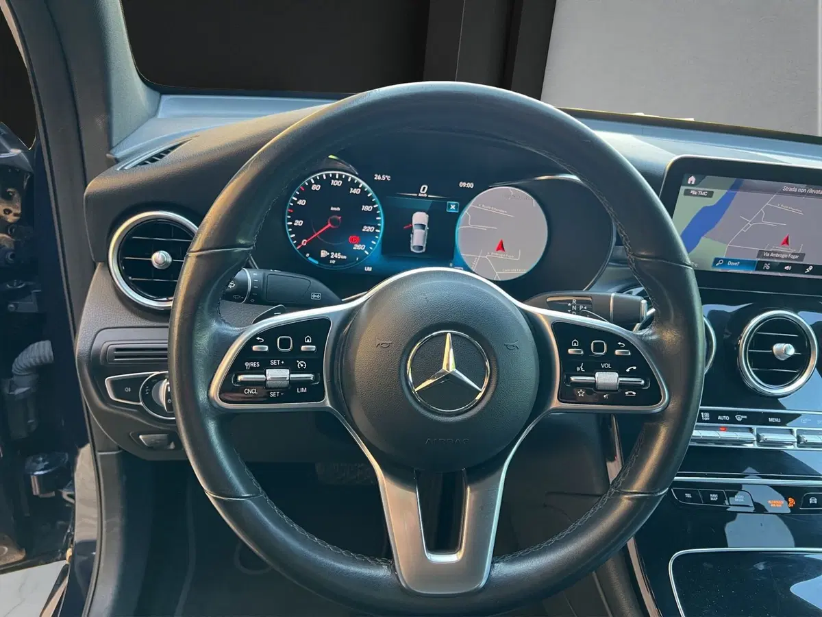 Mercedes-Benz GLC Coupé usata a Cosenza (9)