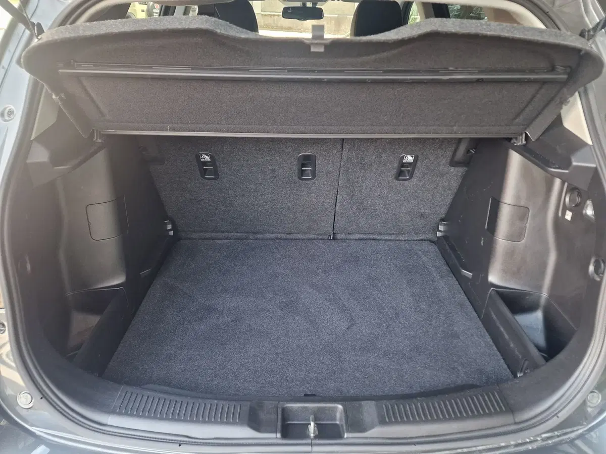 Suzuki S-Cross usata a Milano (12)