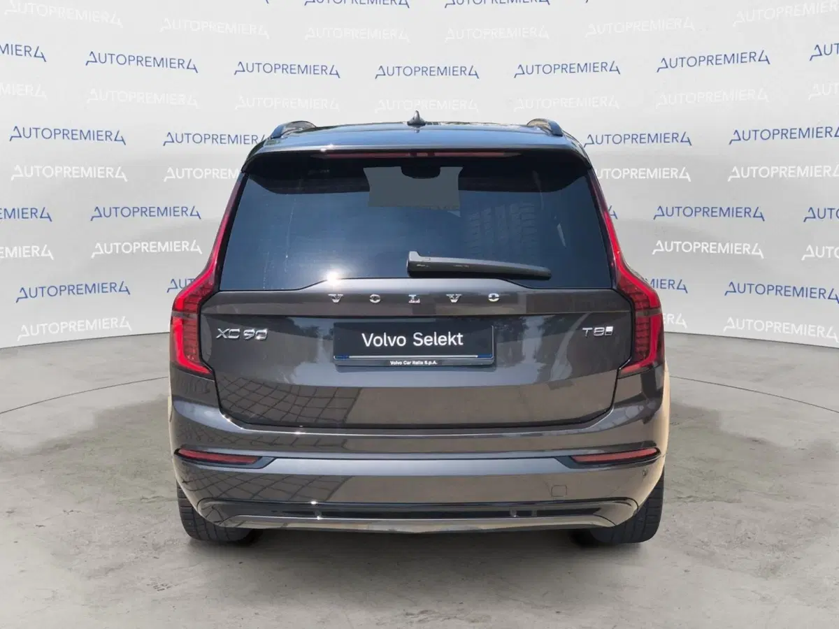 Volvo XC90 usata a Como (7)