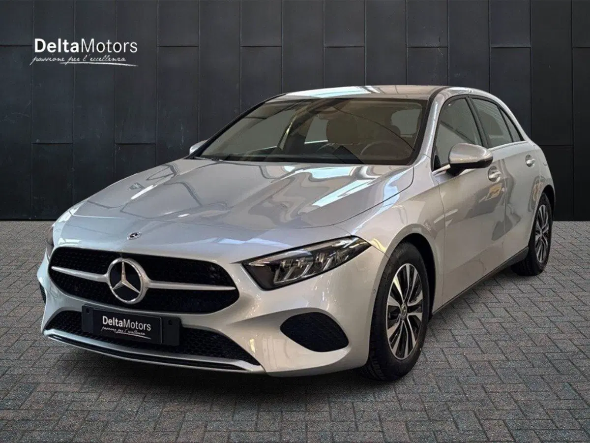 Mercedes-Benz Classe A Sedan nuova a Rimini