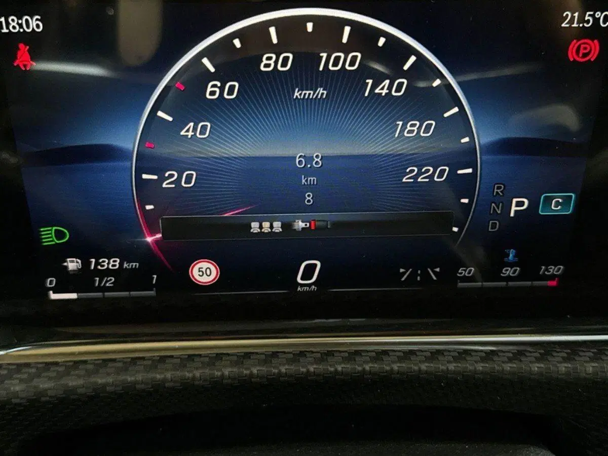 Mercedes-Benz Classe A Sedan nuova a Rimini (10)