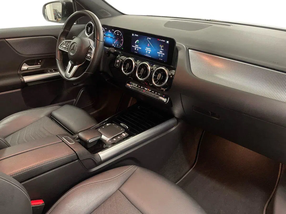 Mercedes-Benz GLA SUV usata a Macerata (12)