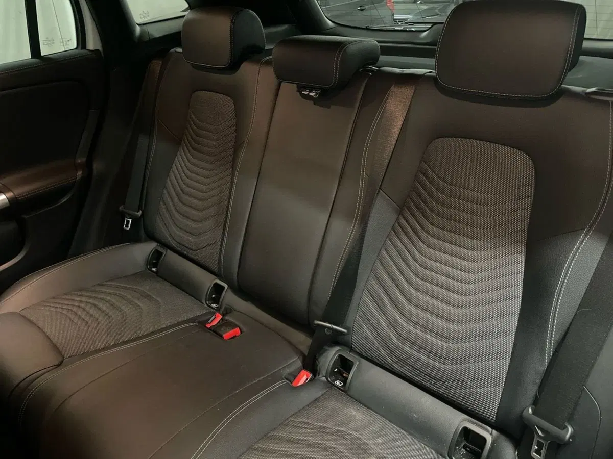 Mercedes-Benz GLA SUV usata a Macerata (13)