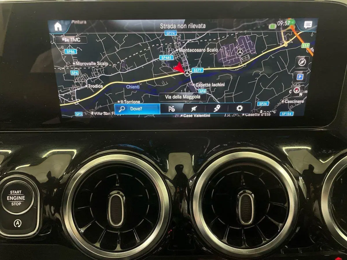 Mercedes-Benz GLA SUV usata a Macerata (15)