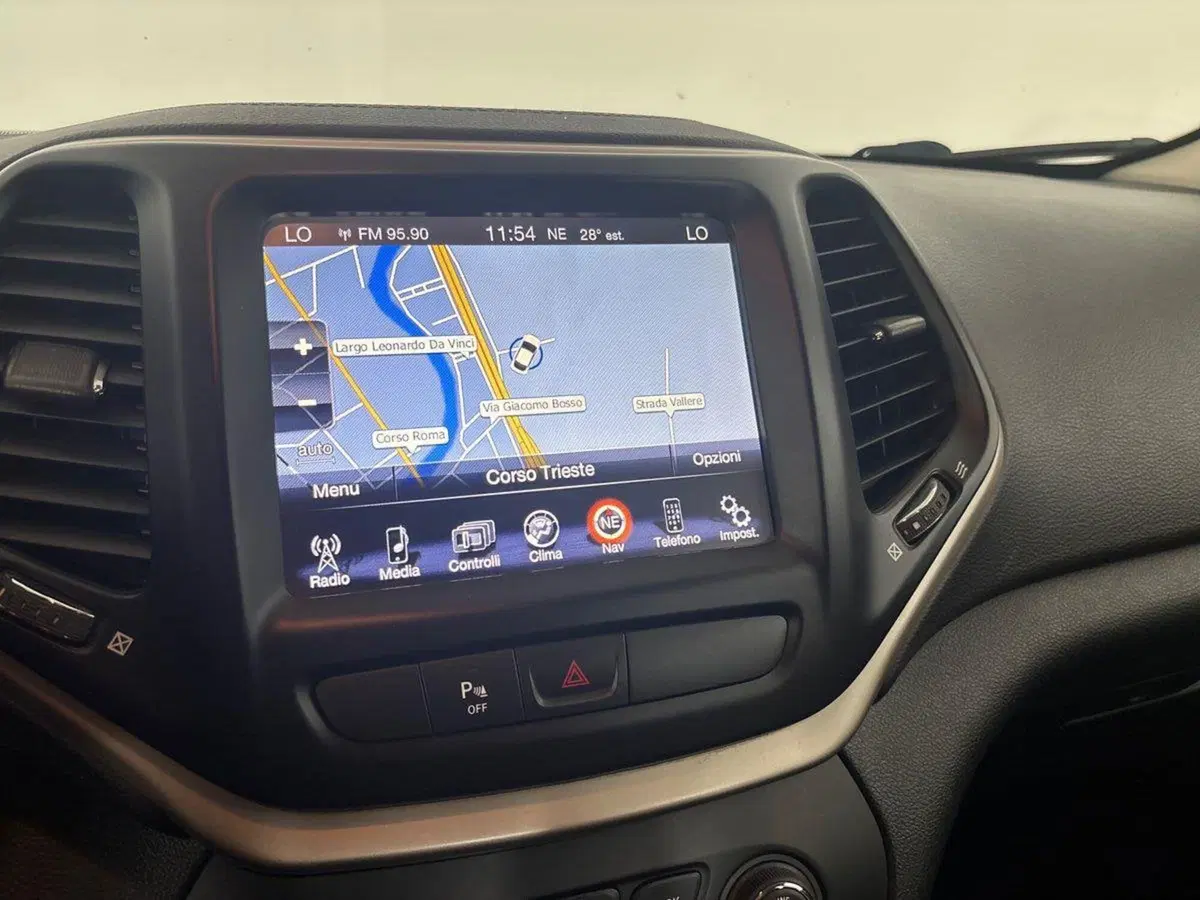 Jeep Cherokee usata a Torino (15)