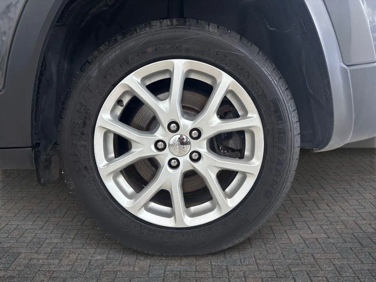 Jeep Cherokee usata a Torino (7)