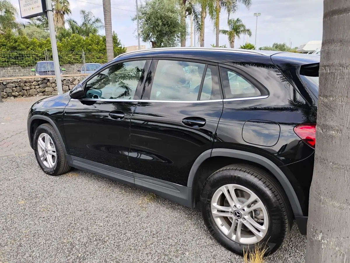 Mercedes-Benz GLA SUV usata a Messina (4)