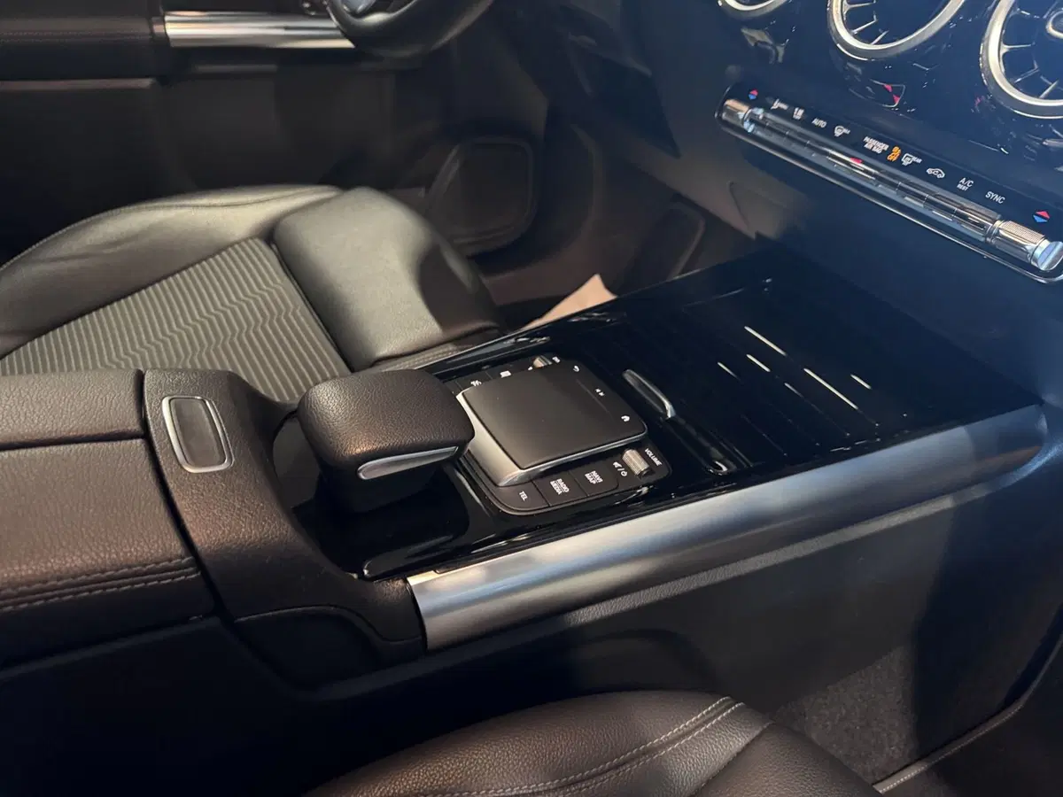 Mercedes-Benz GLA SUV usata a Messina (13)