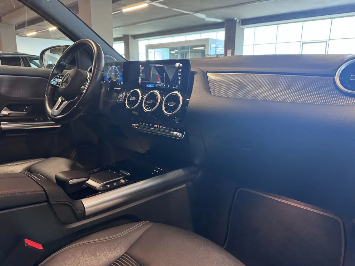 Mercedes-Benz GLA SUV usata a Messina (9)