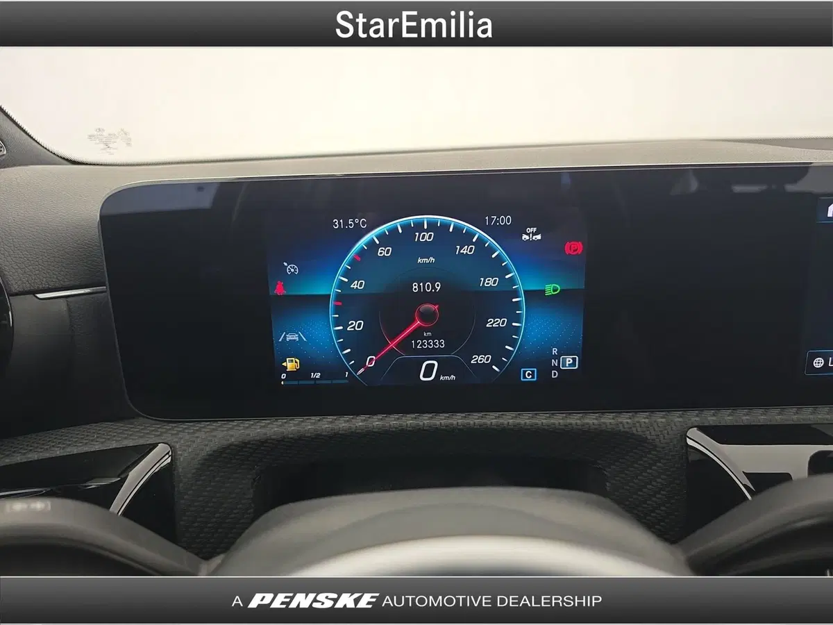 Mercedes-Benz CLA Shooting Brake usata a Bologna (15)