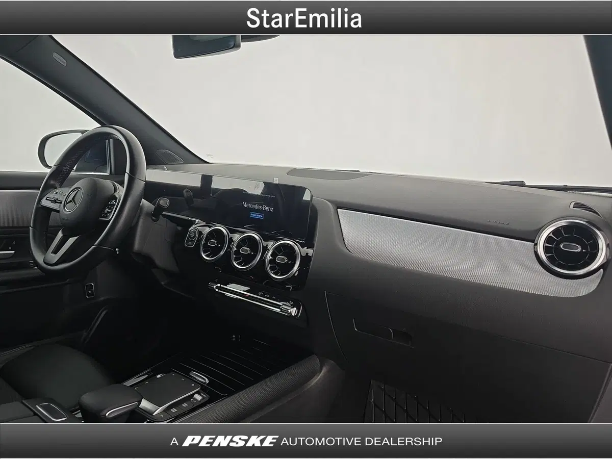 Mercedes-Benz GLA SUV usata a Bologna (16)