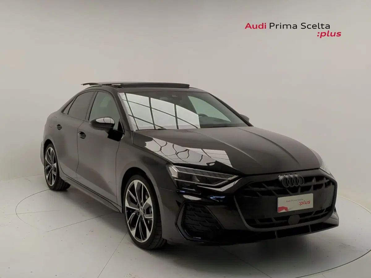 Audi A3 Sedan nuova a Benevento (2)