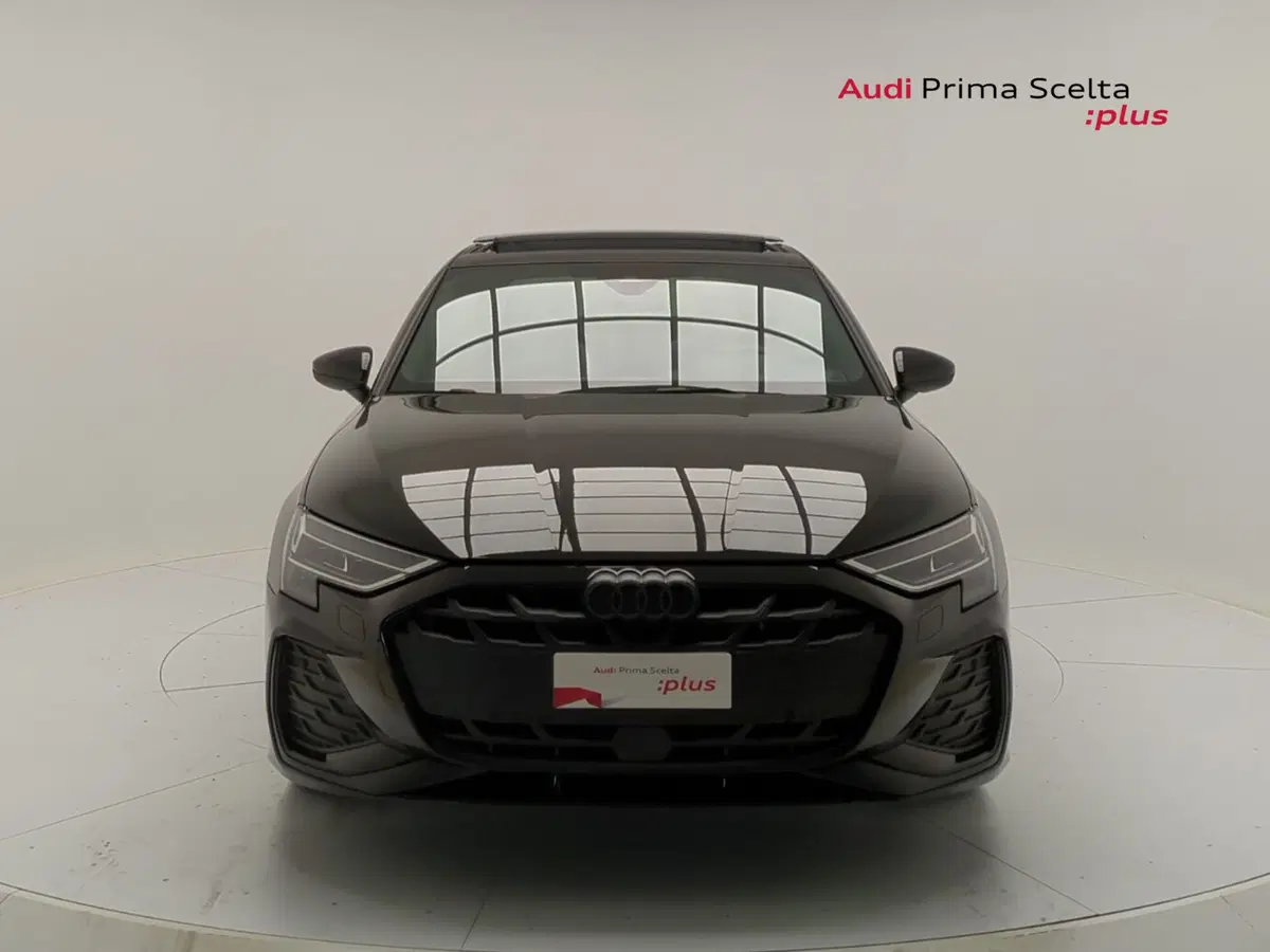 Audi A3 Sedan nuova a Benevento (3)