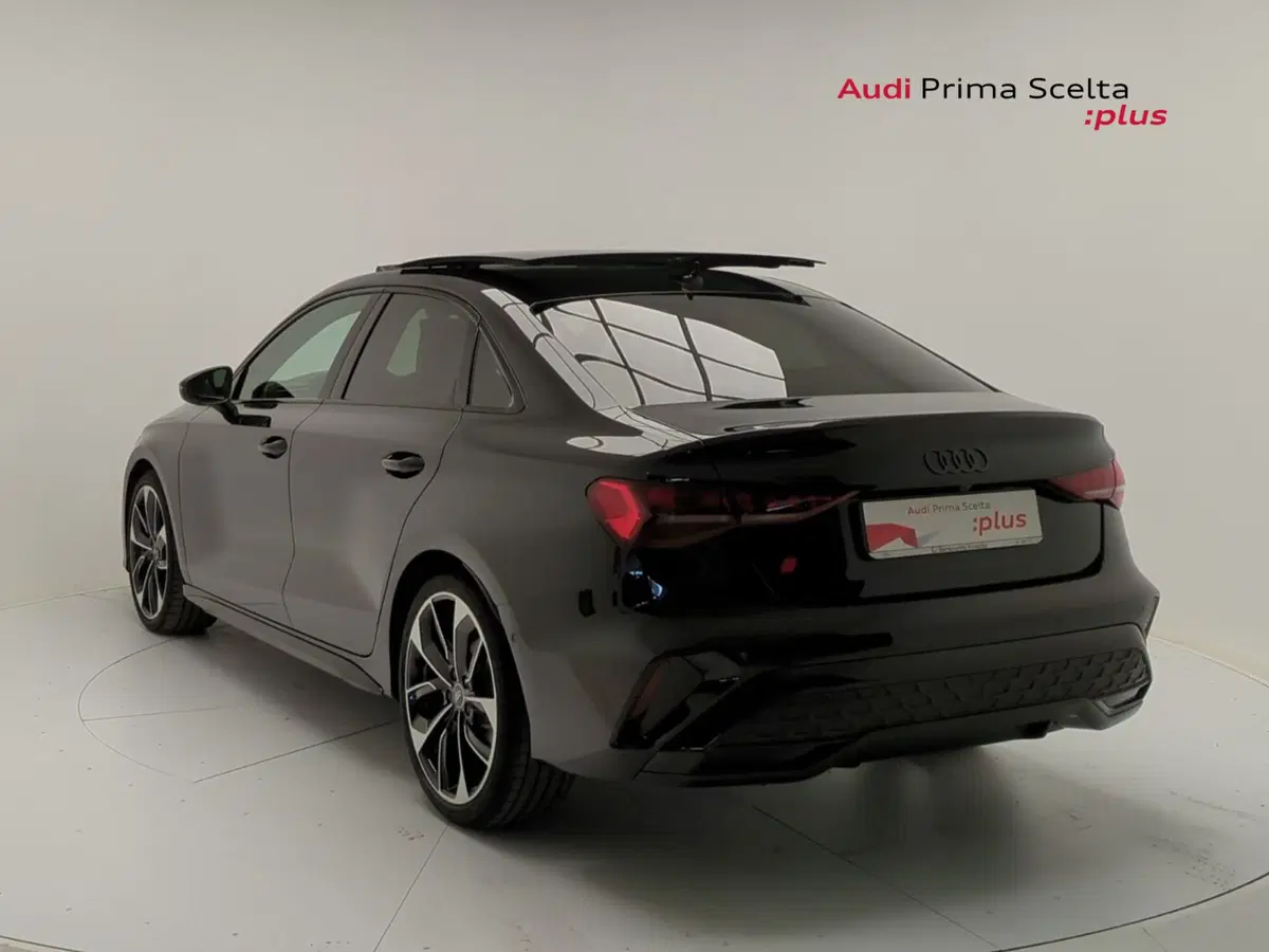 Audi A3 Sedan nuova a Benevento (6)