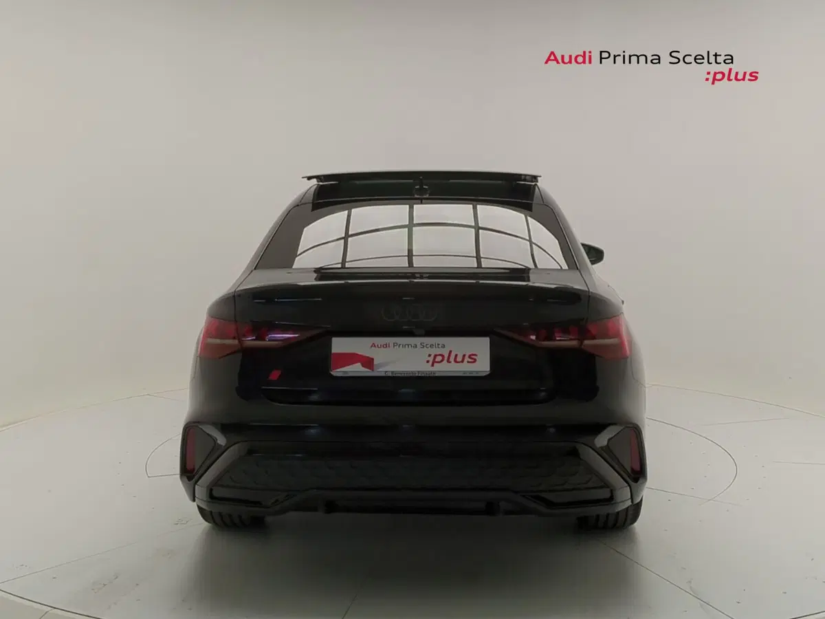 Audi A3 Sedan nuova a Benevento (7)