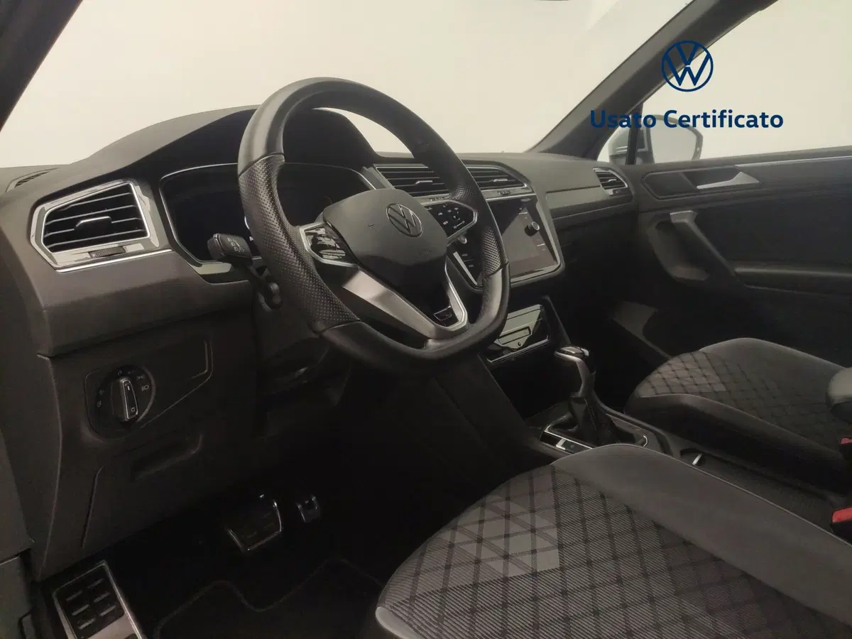 Volkswagen Tiguan usata a Benevento (17)
