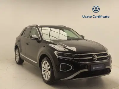 Volkswagen T-Roc 1.5 TSI ACT DSG Style BlueMotion Technology del 2022 usata a Benevento