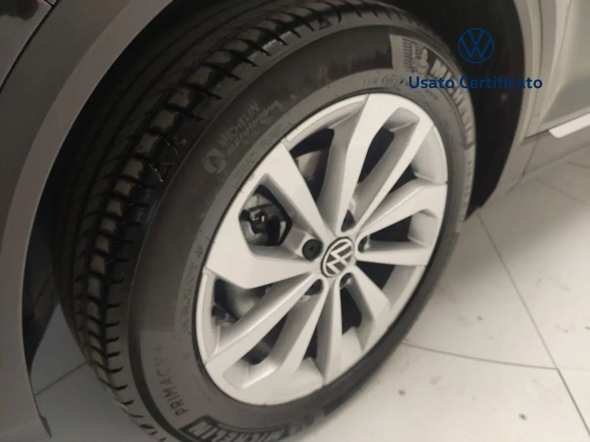 Volkswagen T-Roc usata a Benevento (11)