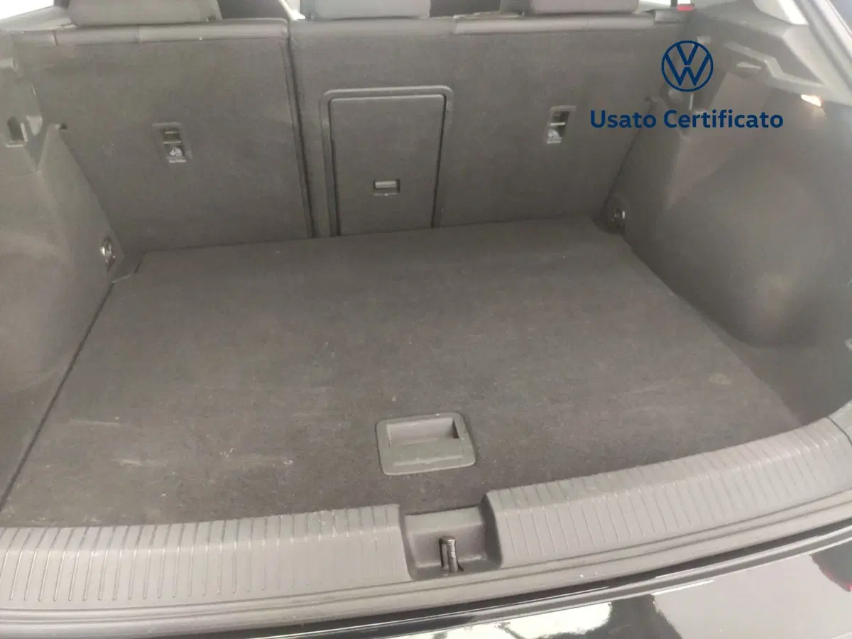 Volkswagen T-Roc usata a Benevento (13)