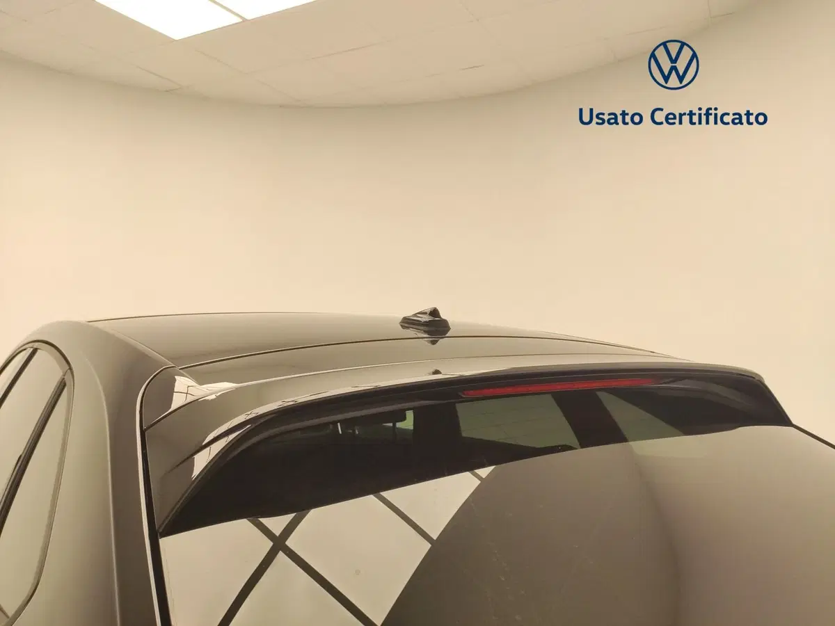 Volkswagen Taigo usata a Benevento (15)