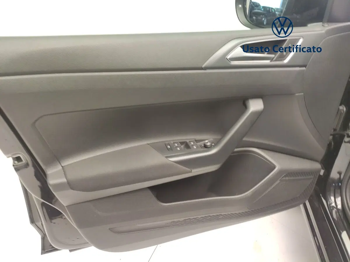 Volkswagen Taigo usata a Benevento (20)