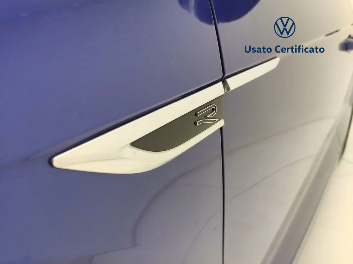 Volkswagen T-Roc usata a Avellino (11)