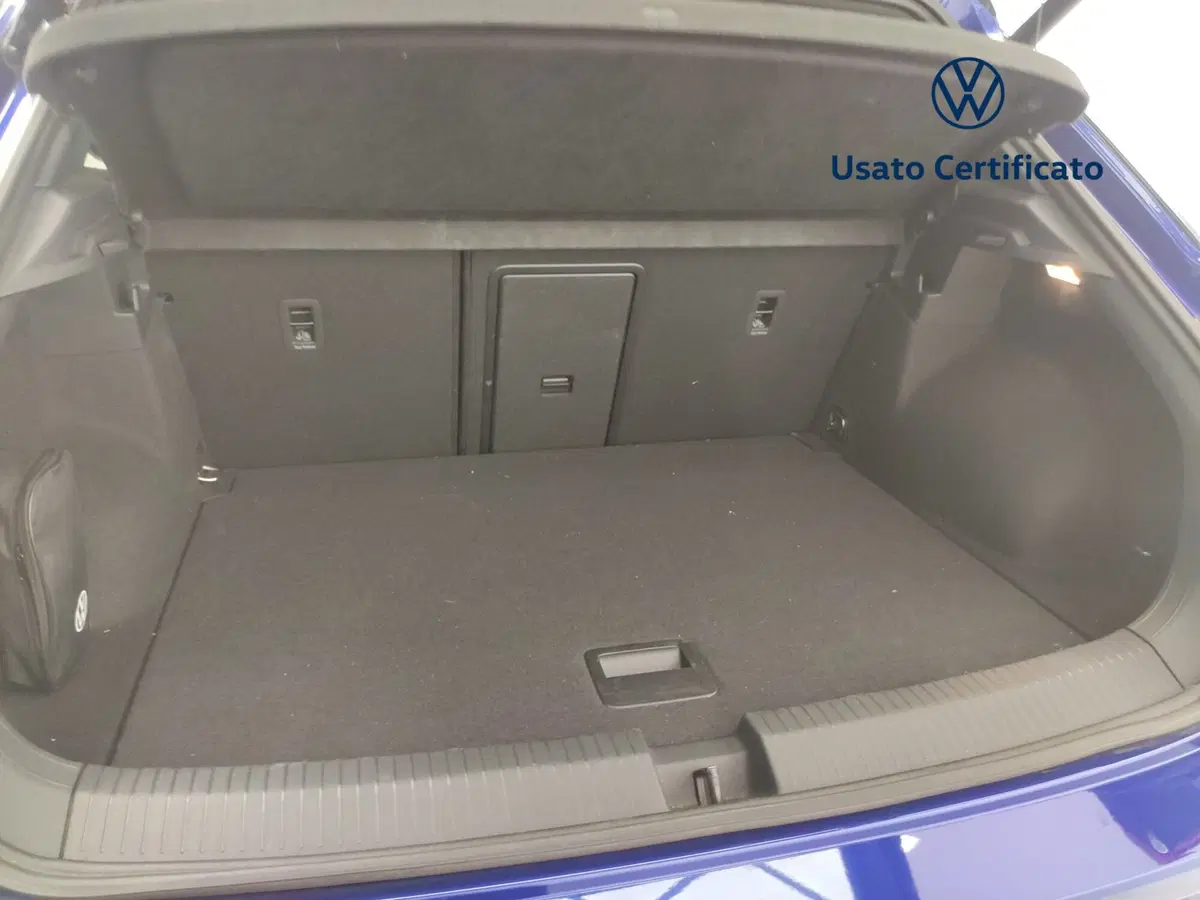 Volkswagen T-Roc usata a Avellino (14)