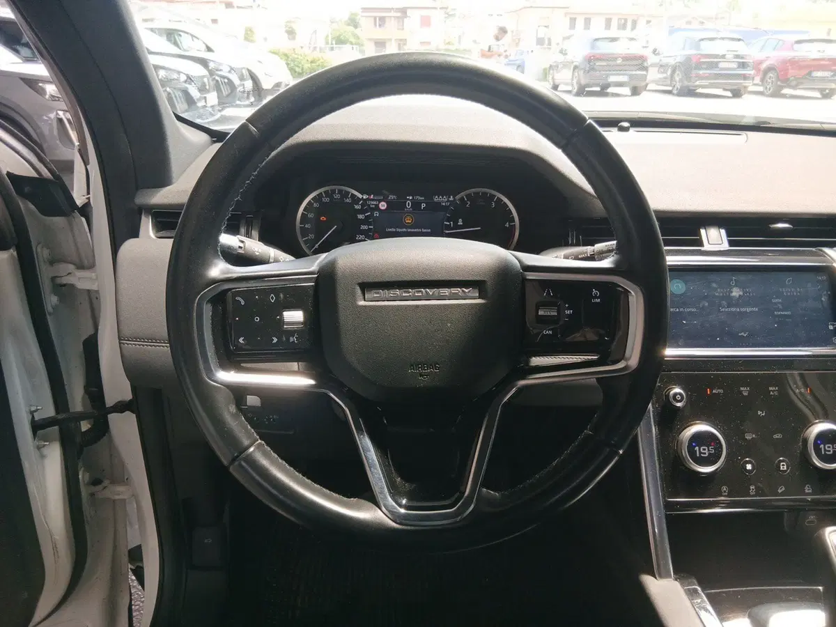 Land Rover Discovery Sport usata a Pordenone (15)