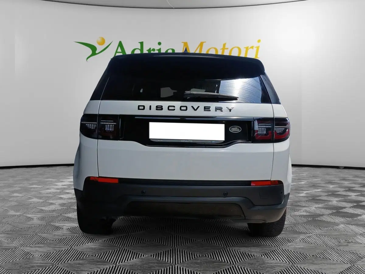Land Rover Discovery Sport usata a Pordenone (4)