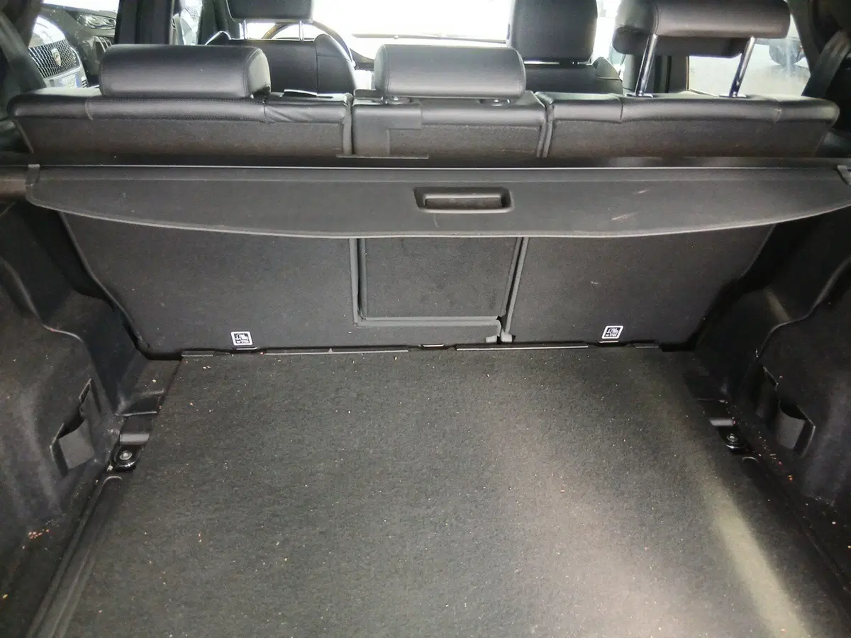 Land Rover Discovery Sport usata a Pordenone (9)