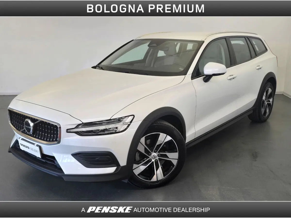 Volvo V60 Cross Country usata a Bologna