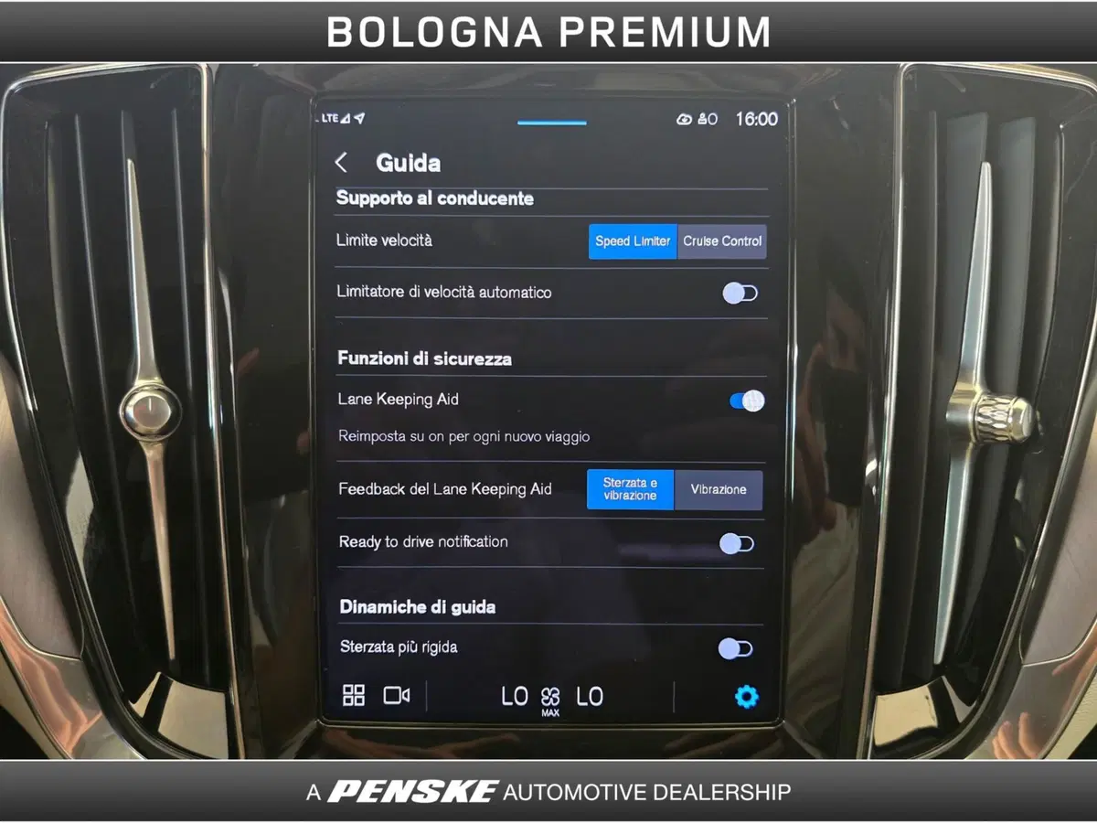 Volvo V60 Cross Country usata a Bologna (15)