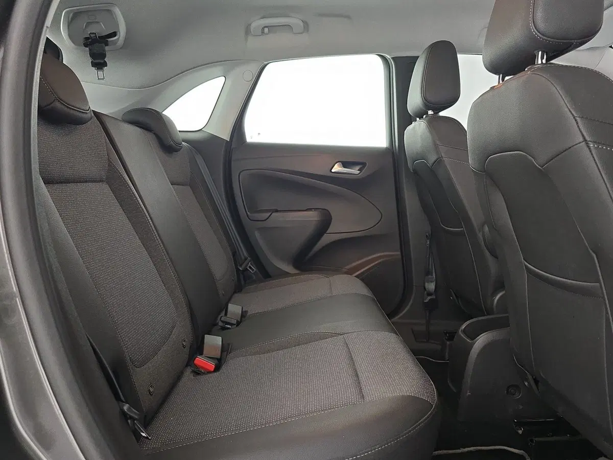 Opel Crossland usata a Cuneo (12)