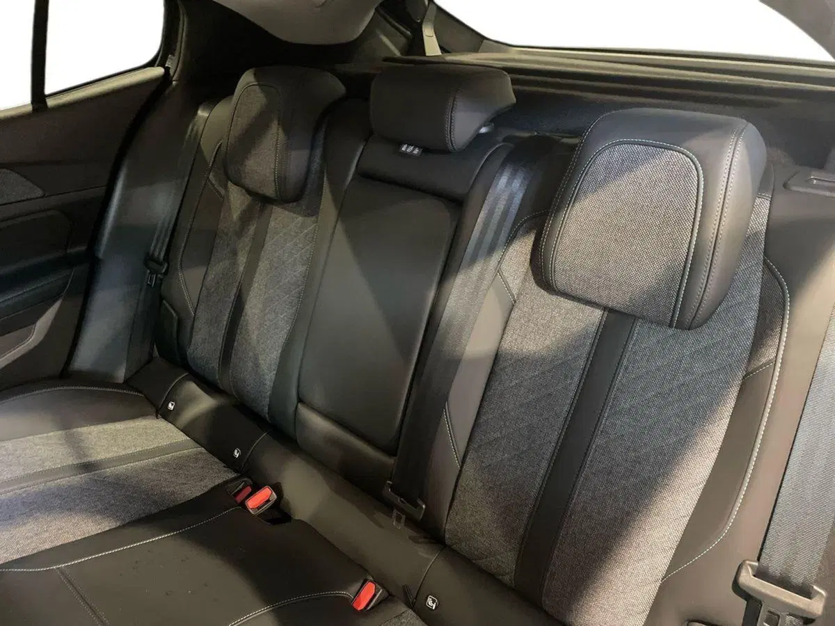 Peugeot 408 usata a Salerno (14)