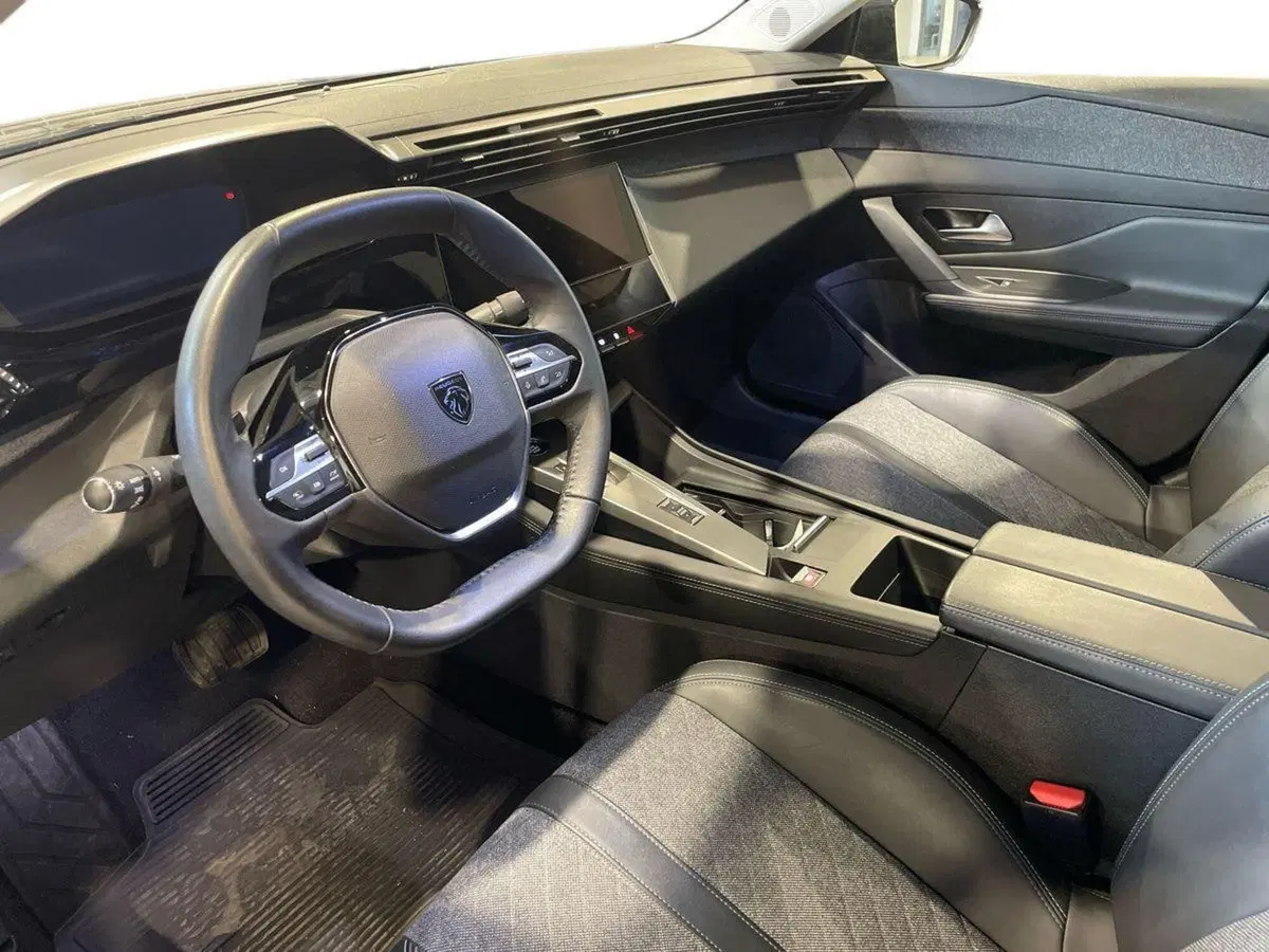 Peugeot 408 usata a Salerno (9)