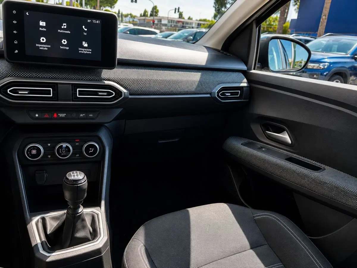 Dacia Sandero Streetway usata a Rimini (9)