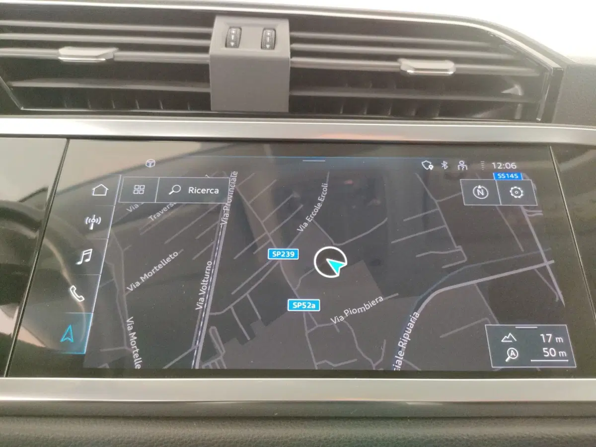 Audi Q3 Sportback usata a Napoli (19)