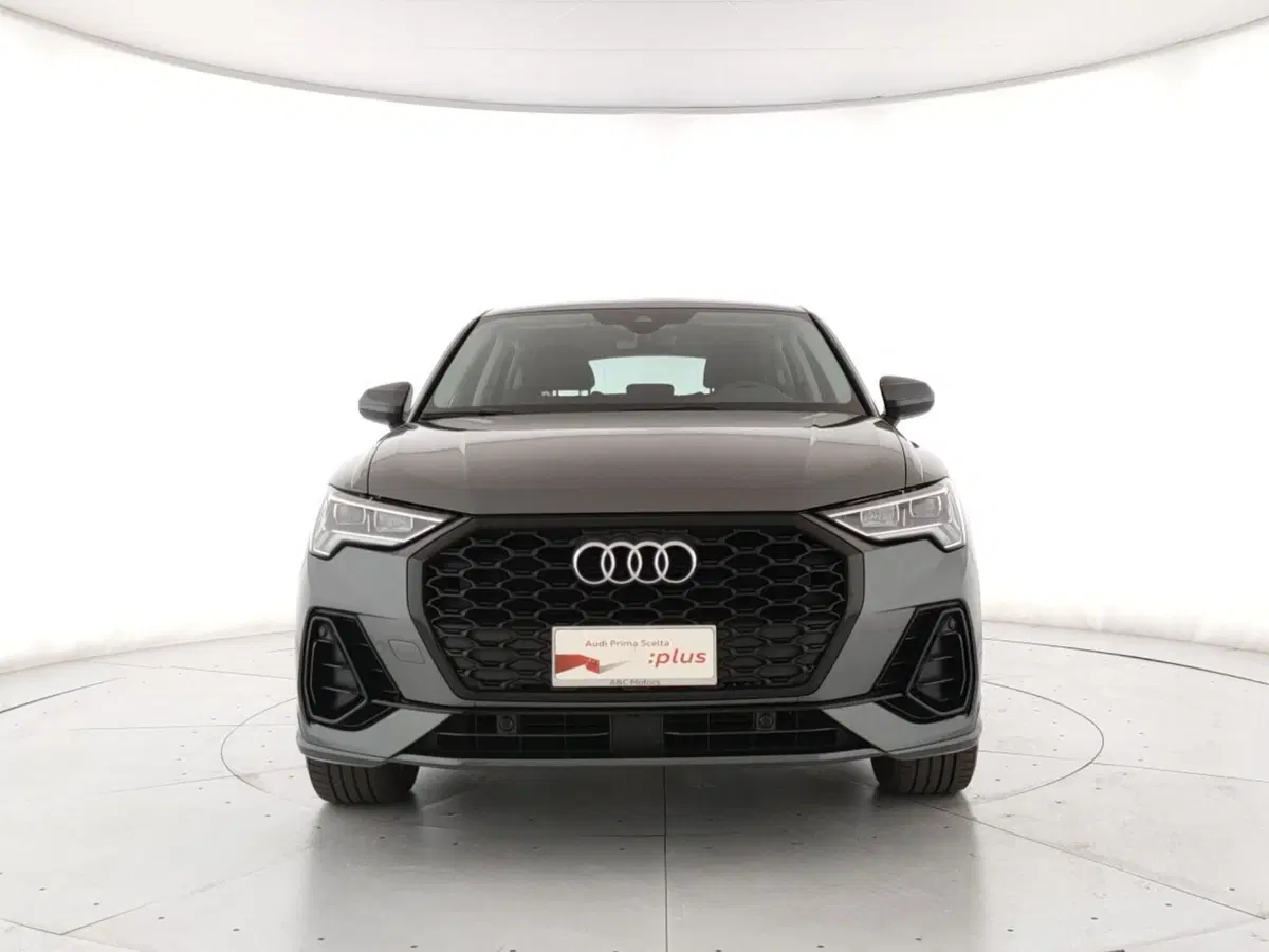 Audi Q3 Sportback usata a Napoli (5)