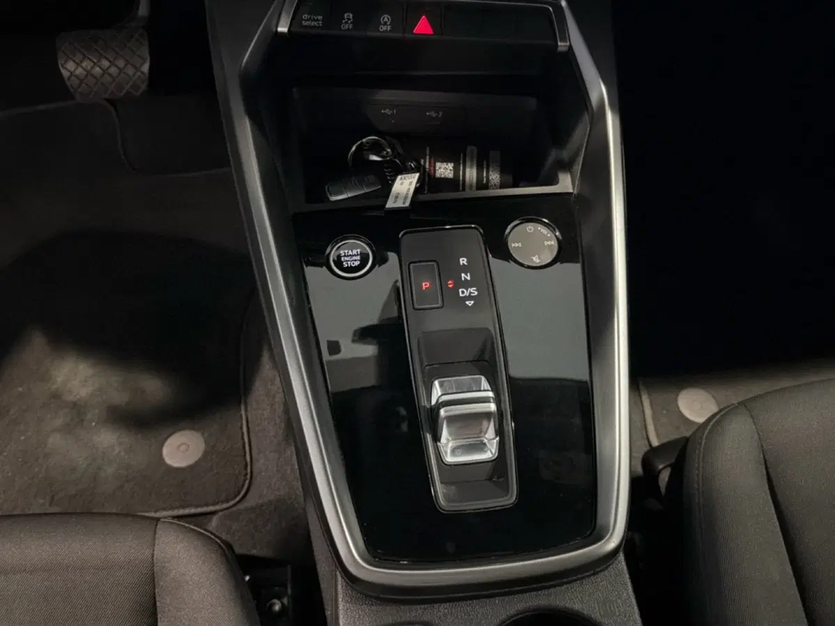 Audi A3 Sportback usata a Napoli (11)