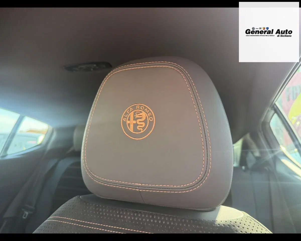 Alfa Romeo Tonale nuova a Lucca (11)