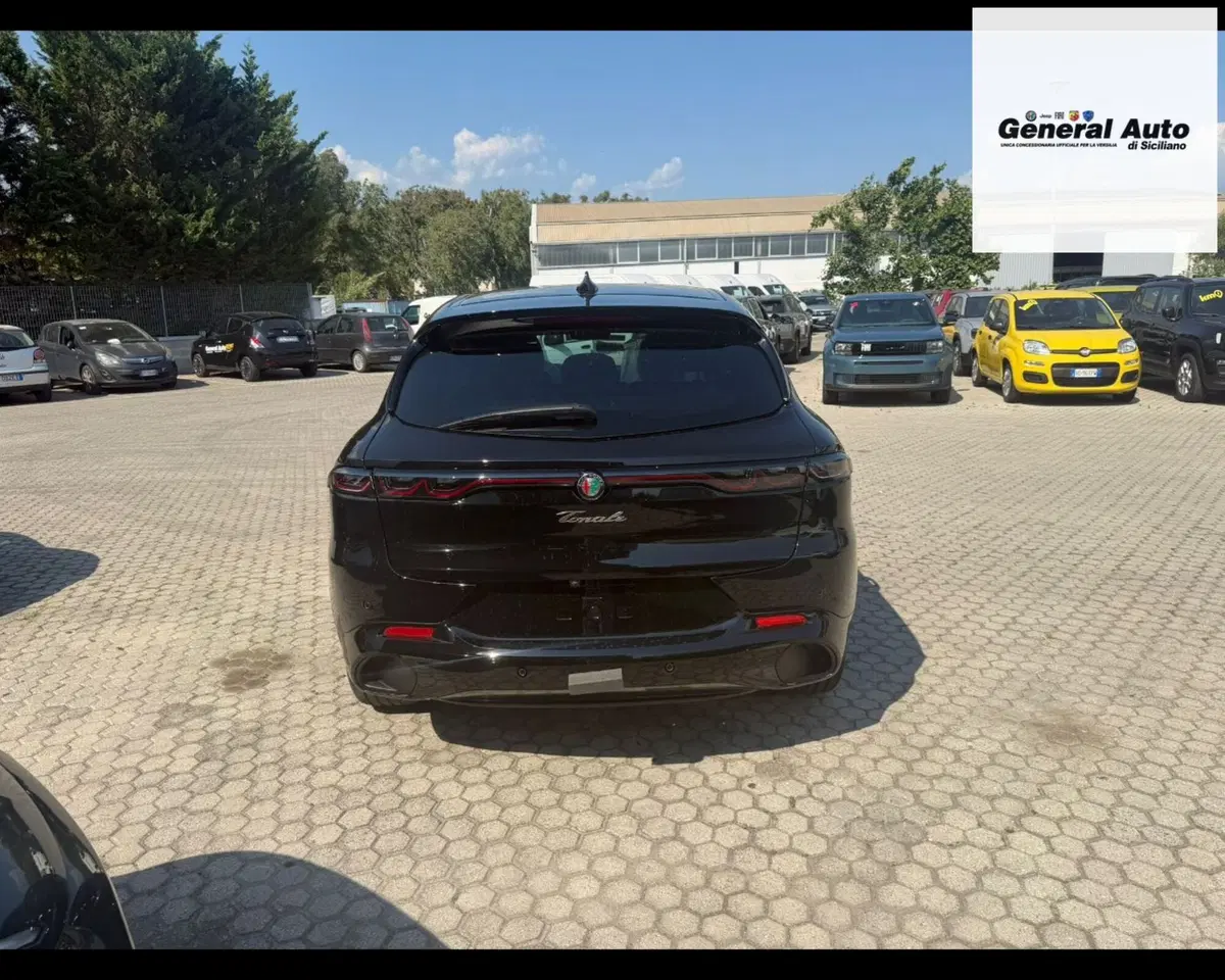 Alfa Romeo Tonale nuova a Lucca (6)