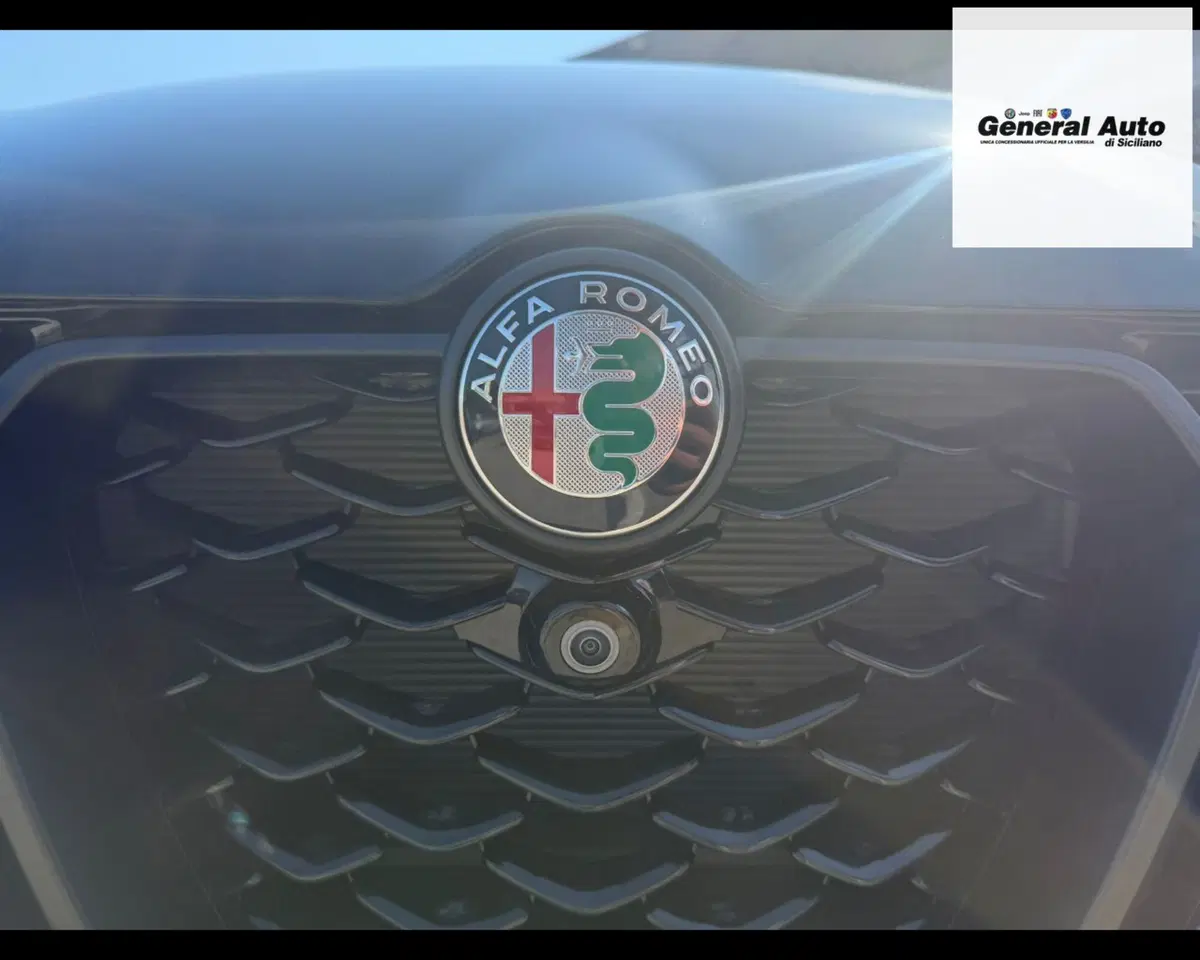 Alfa Romeo Tonale nuova a Lucca (8)